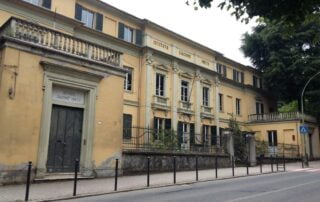 atti osceni via Oneto