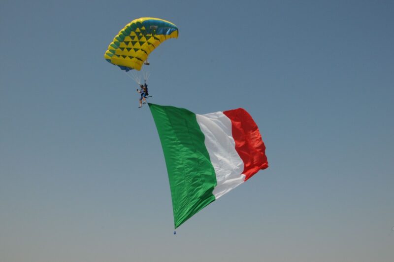 paracadutismo a novi