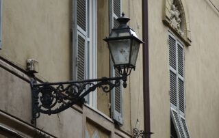 lampioni centro storico novi
