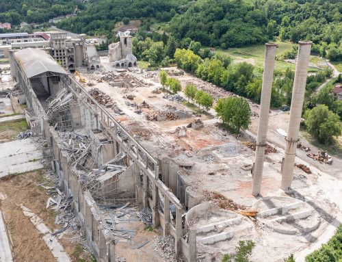 Arquata, via libera alla logistica nell’area ex Cementir: polemiche e timori per il traffico