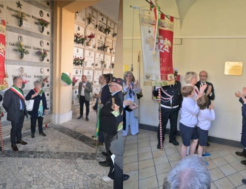 Inaugurate le due targhe a Novi per i partigiani Franco Barella e Gennadij Aglamov