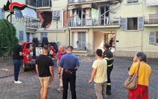 vignole esplosione bombola gas