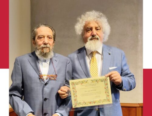 Il dottor Guido Bottero, ex medico del San Giacomo, premiato dalla LILT per i 50 anni di laurea
