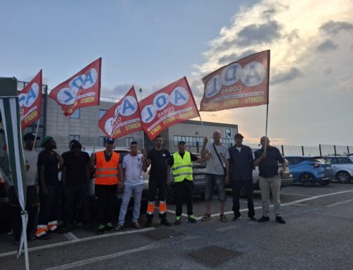 Sciopero allo stabilimento Caffè Romani di Pozzolo Formigaro