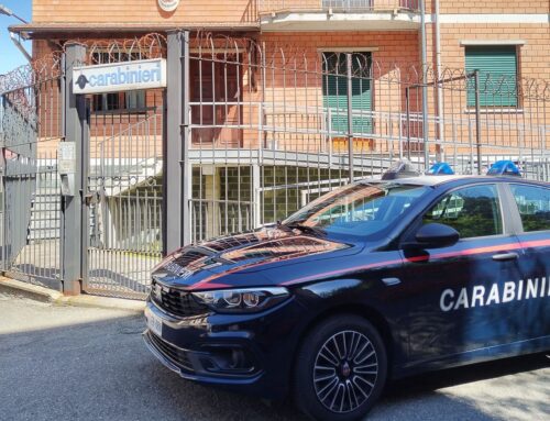 Serravalle, rubano bottiglie pregiate da un supermercato: un arresto e una denuncia dai Carabinieri